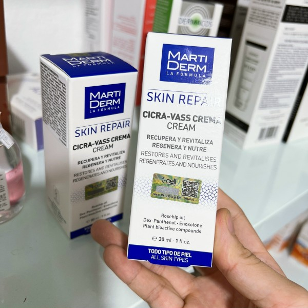 Kem Dưỡng MARTIDERM SKIN REPAIR CICRAVASS CREMA Tái Tạo Phục Hồi Da Tổn Thương - Bác Sĩ Nghĩa