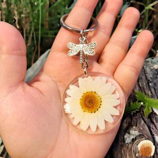 Móc khóa Hoa thật handmade resin key chain lilande