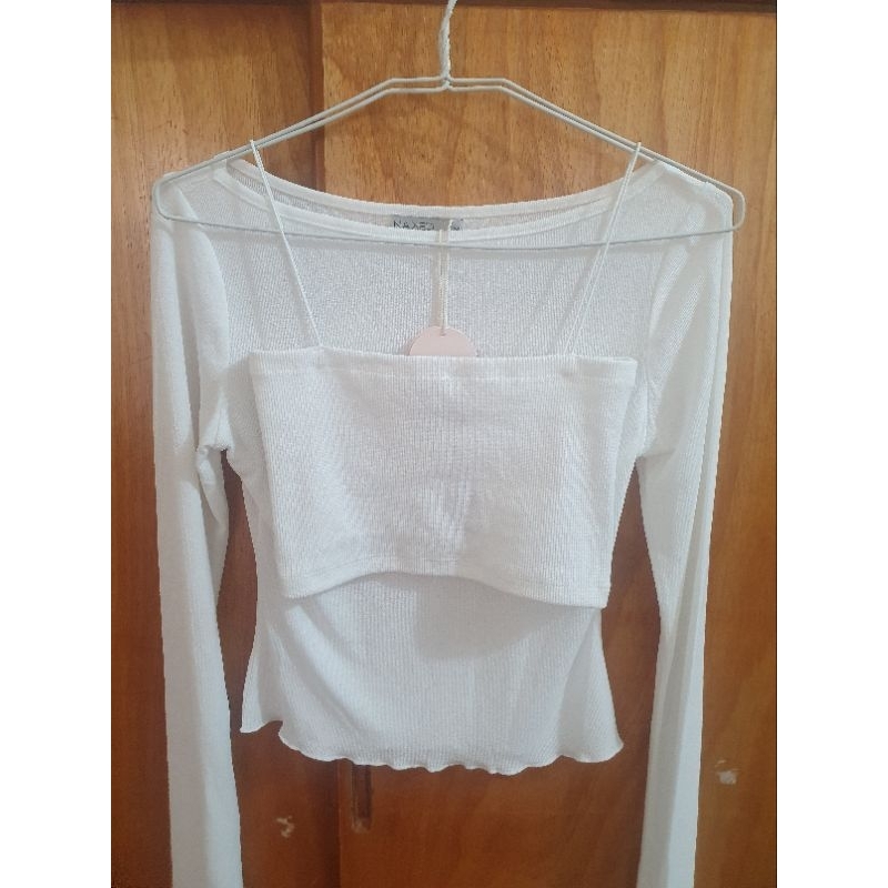 Thanh lý áo tay dài và áo 2 dây Nakedbyv new tag