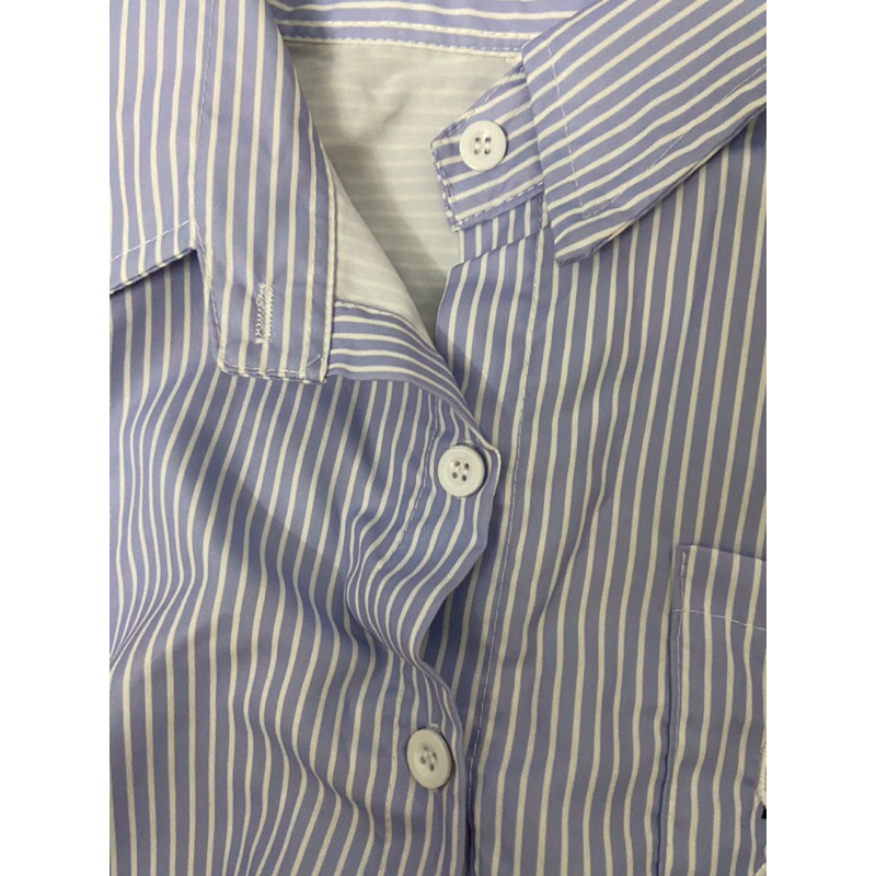 Pass áo sơ mi ngắn miumiu