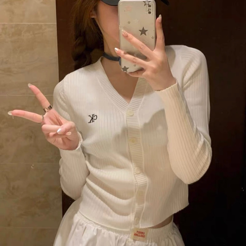 Áo cardigan Cal.vin K.lein trắng basic thêu logo ngực