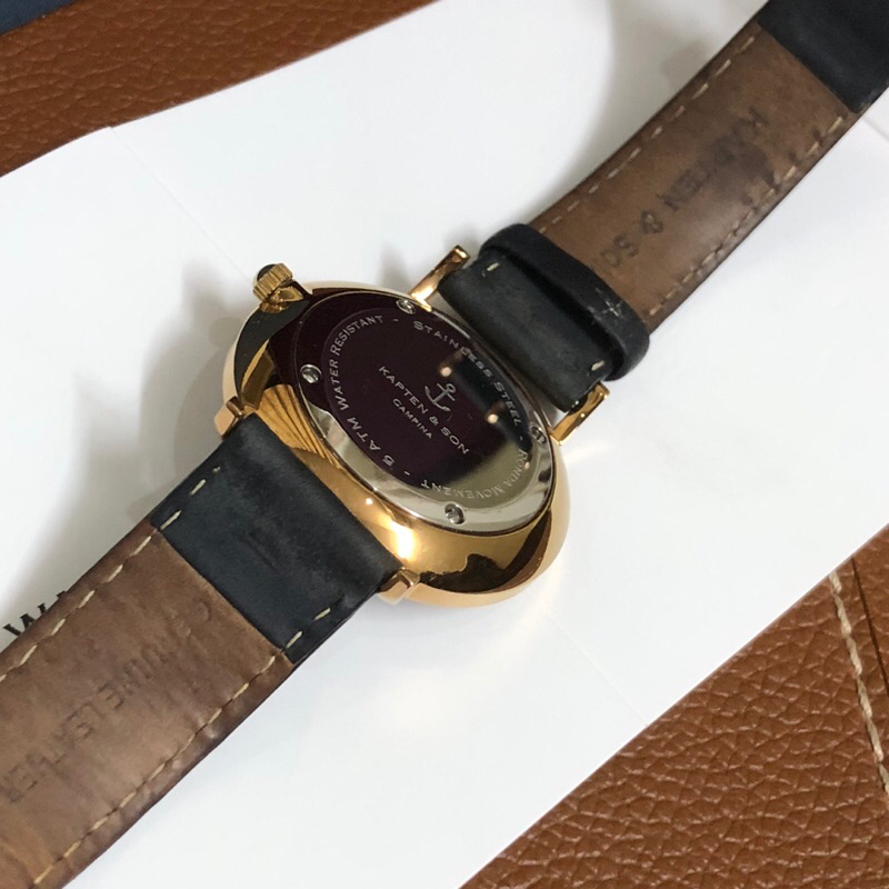 Đồng hồ nam thương hiệu Kapten & son Đức máy Thuỵ Sĩ.