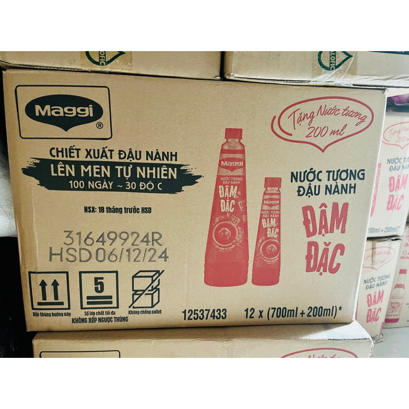 Nước tương đậu nành Maggi Thanh dịu/Đậm đặc chai