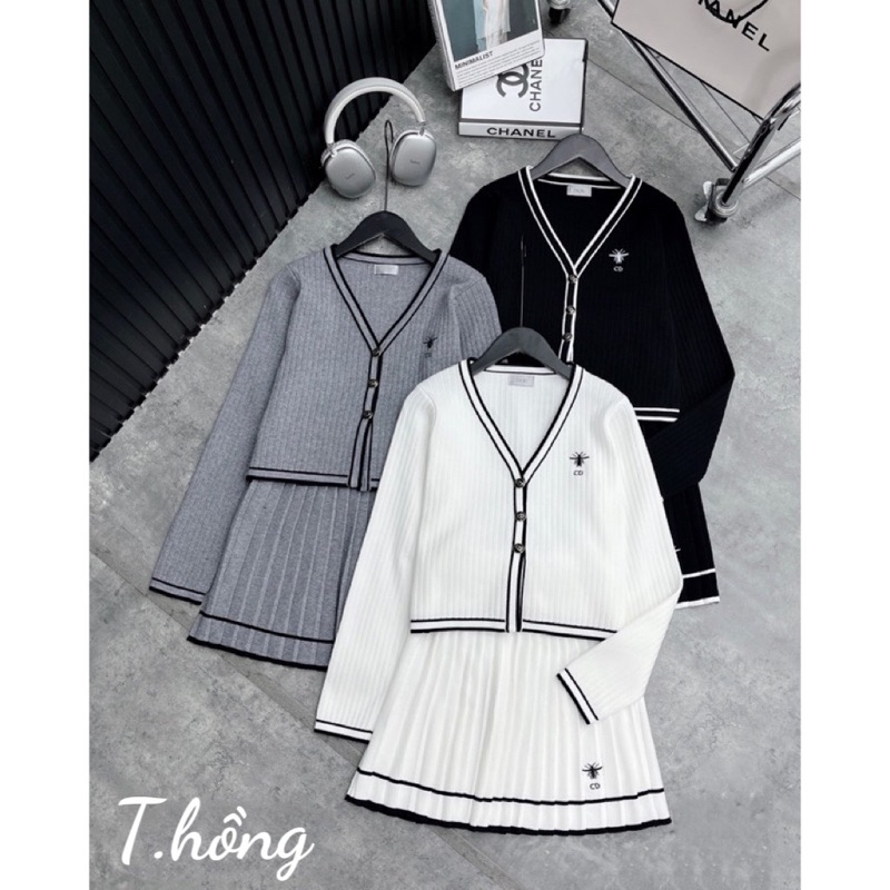 Sét len tăm dài tay thêu ong mới 3 màu