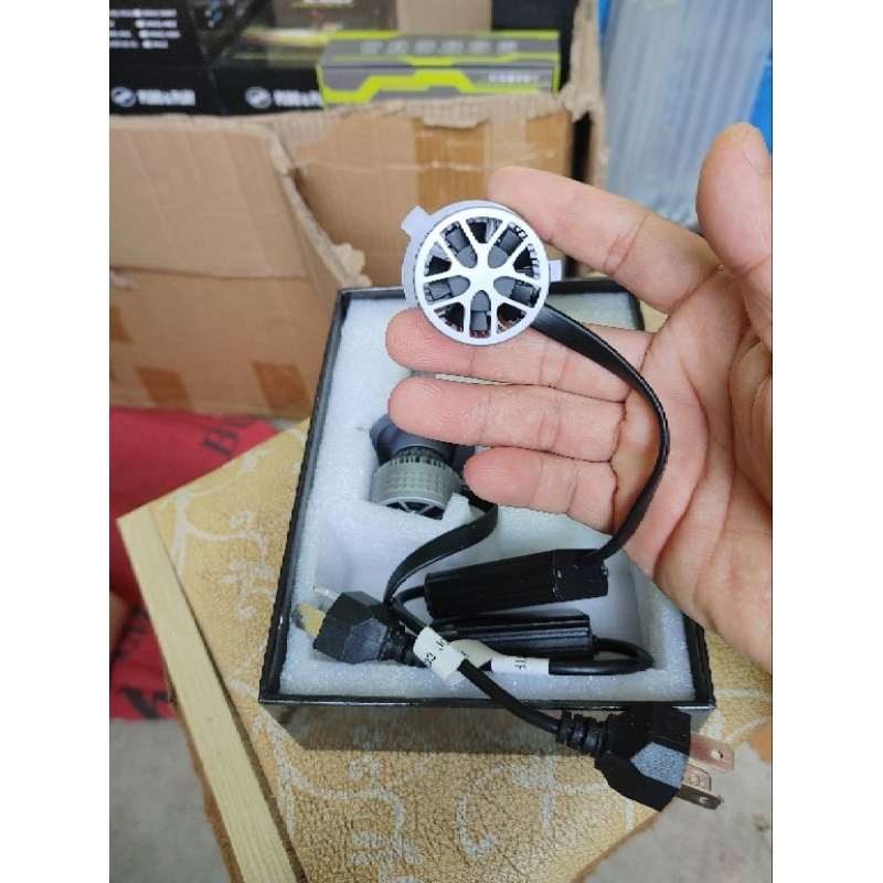 Led pha J4 H4 35w new 2023 chíp 6 tim sáng ngang x10 12v-24v