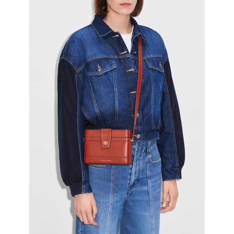 Túi hộp  cnk đeo chéo cực xinh màu mới 2023 siêu hót. 👜👜👜