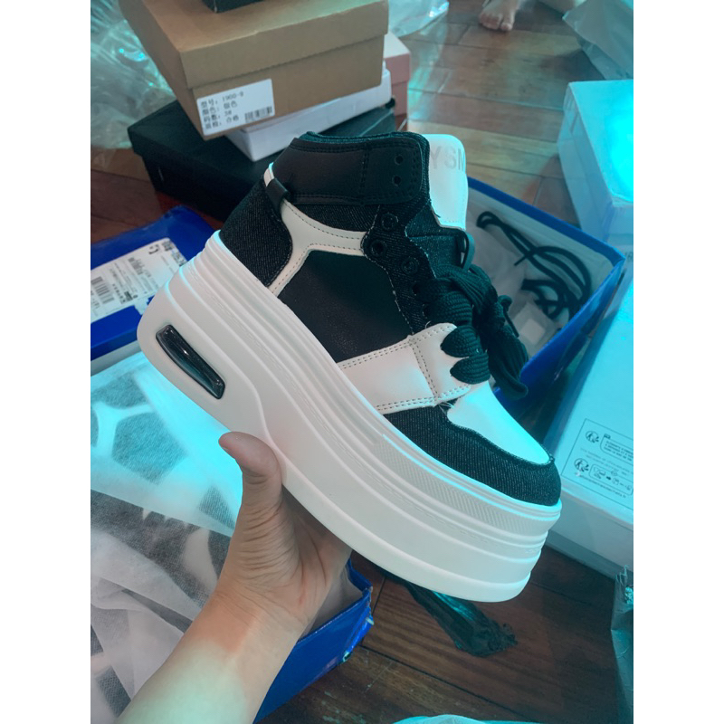 Giày thể thao đế độn 8cm