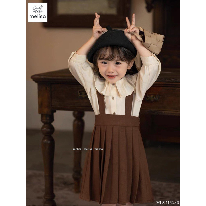 Set áo sơ mi kèm váy yếm nâu tây Melisa