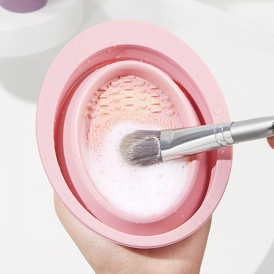 Dụng Cụ Vệ Sinh Cọ Trang Điểm KIYE Cao Cấp Gấp Gọn Tiện Lợi Cho Makeup Bằng Silicone