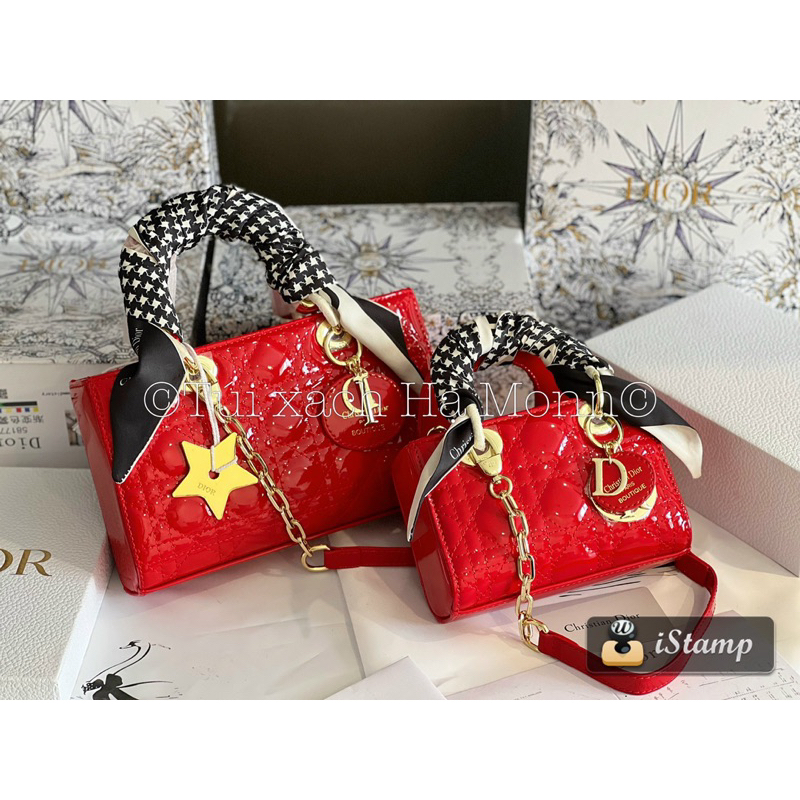 Túi xách D da bóng dáng ngang kèm khăn và sao
