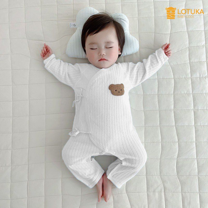 Bodysuit Dài Tay LOTUKA Đính Gấu Đáng Yêu Cho Bé 3-12kg, Bộ Đồ Liền Thân Buộc Dây Chất Cotton Thông Hơi Cao Cấp