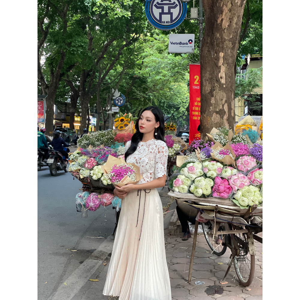 GIGI - áo ren thêu cao cấp có lót lưới dáng croptop phù hợp đi chơi, đi trà chiều