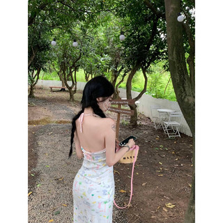 Đầm body dài cổ yếm