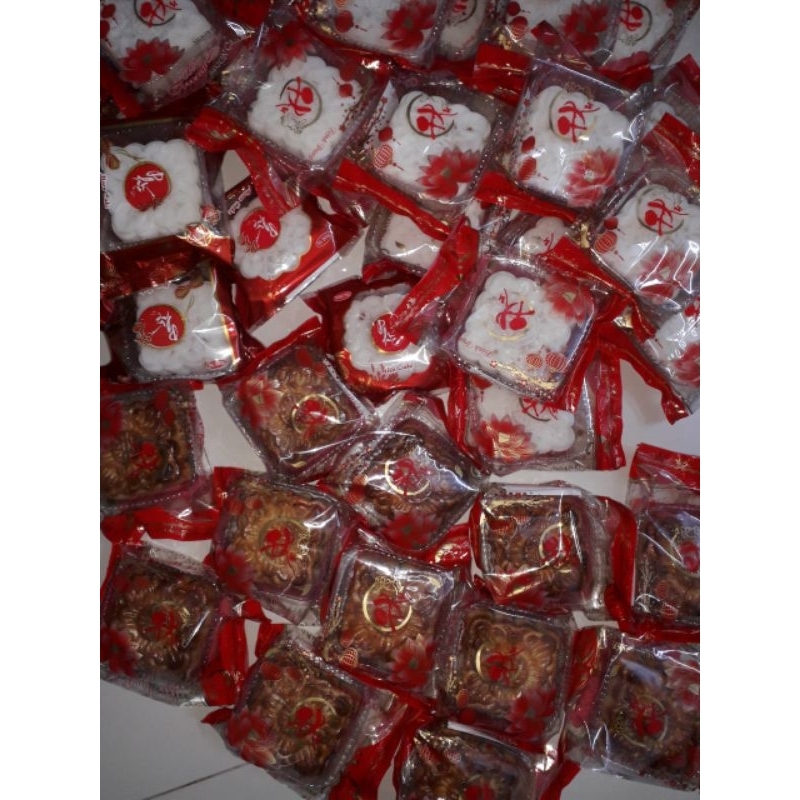 Bánh trung thu thập cẩm truyền thống Nguyên Hương, Nam Định