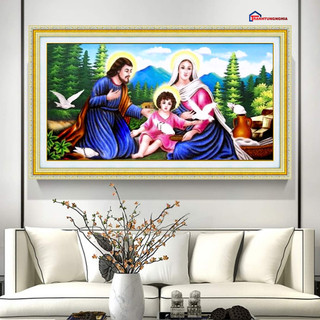 Tranh đính đá LV056 (1m x 55cm), tranh thêu chữ thập gia đình thánh gia LV3039 (84cm x 47cm)