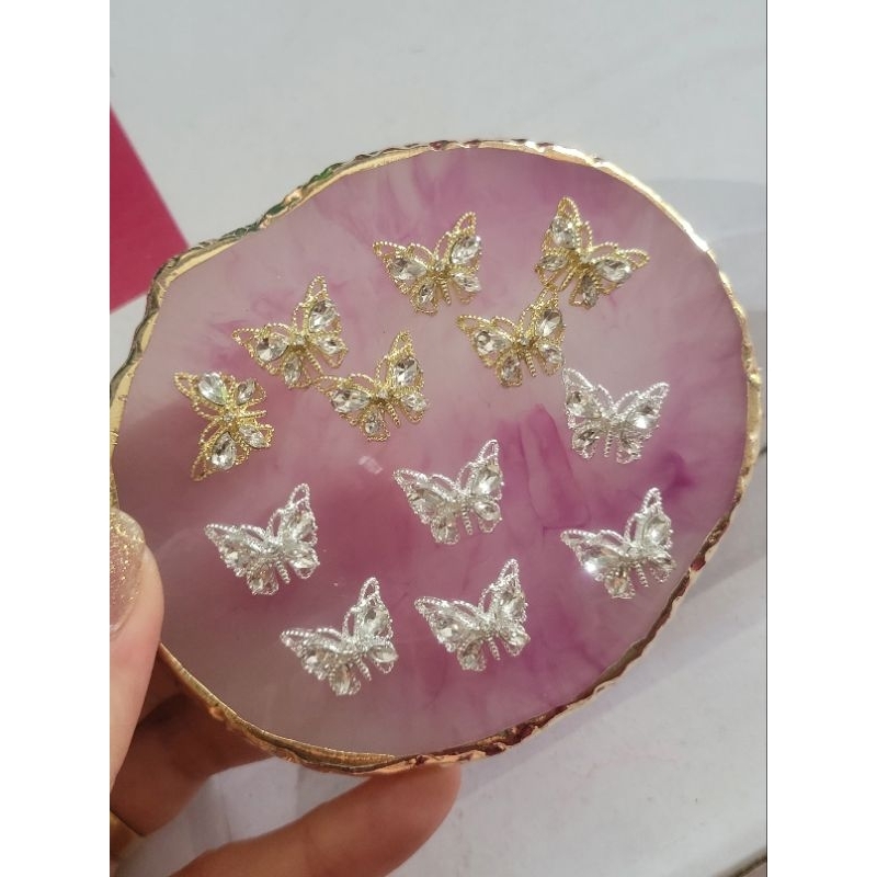 📣📣📣Set 10 Charm Bướm Đá Vàng-Bạc siêu sang 🦋🦋🦋(Có lẻ)