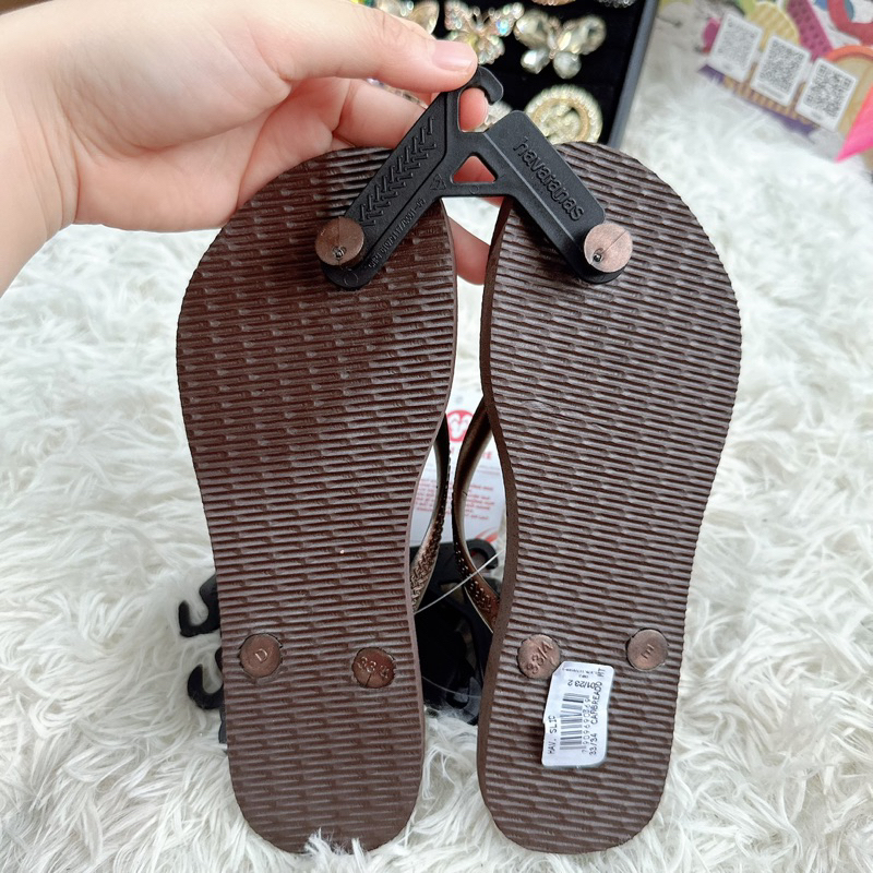 Móc Treo Dép Tông HVN Dành Cho Cả Nam Nữ Và Trẻ Em