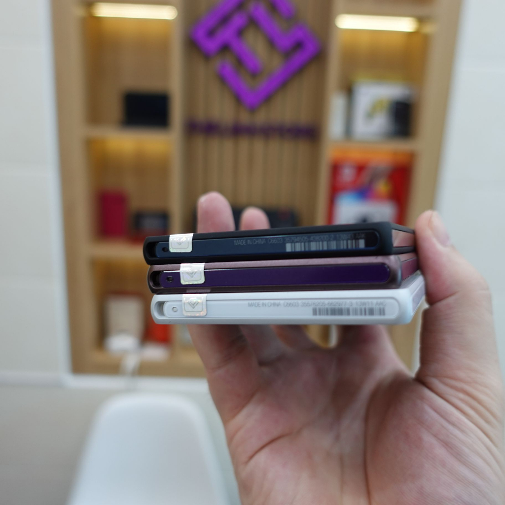 Điện thoại Sony Xperia Z1 C6603 - Màn 5 inch Full HD