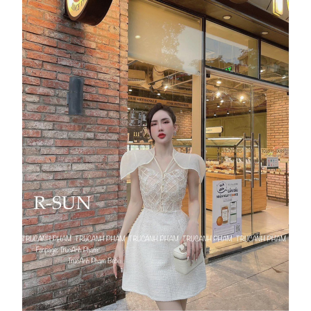 Váy ren tay hến phối chân dạ tiểu thơ yêu kiều