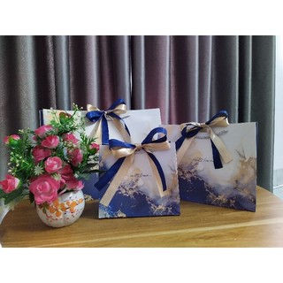 (Sẵn hàng _ Ảnh thật) Túi giấy đựng quà 8/3 kèm ruy băng (tối thiểu 3sp/đơn)