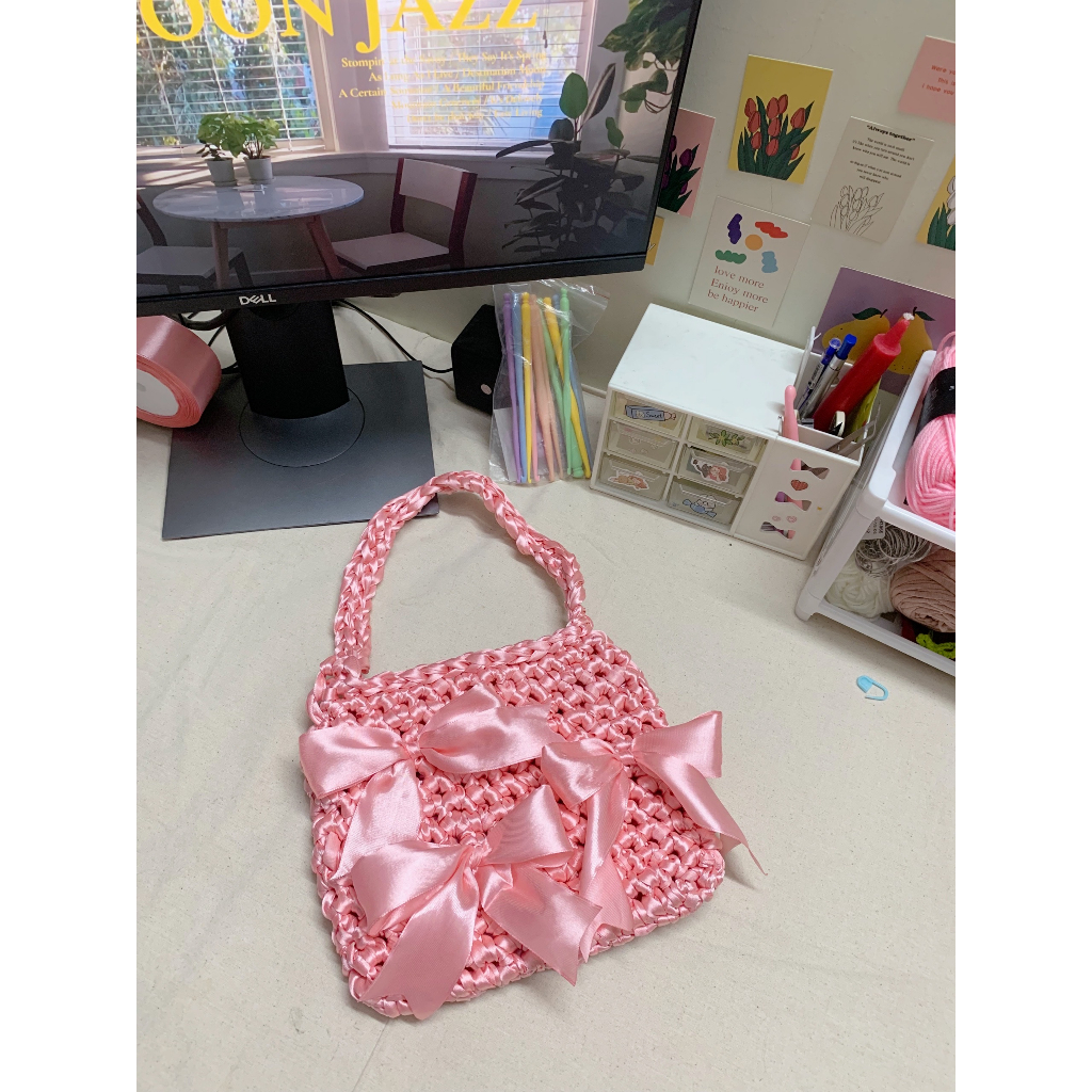 Túi móc bằng sợi ruy băng Handmade