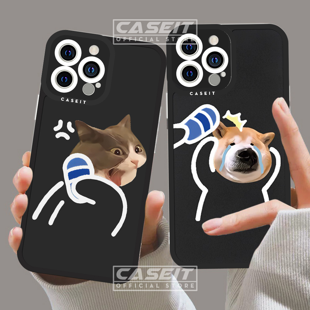 Ốp lưng iphone cạnh vuông Caseit cặp đôi ốp đôi chó mèo cầm dép hài hước cute meme x/11/12/13/14/pro