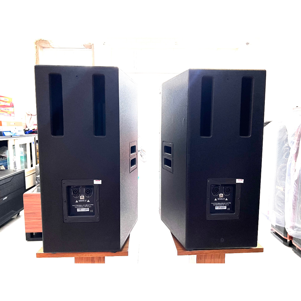 Loa 4 tấc thùng sơn 1 bass 40 và 1 trung 20 và 1 chép Array cao cấp