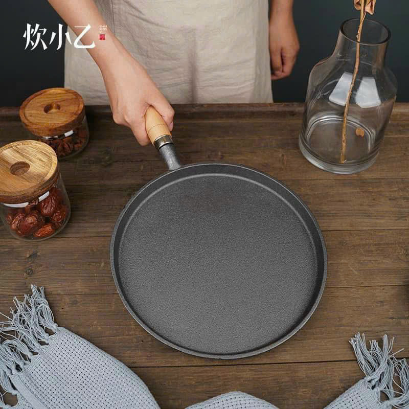 Chảo Gang Đáy Phẳng, Đúc Nguyên Khối Size 20cm, Siêu Chống Dính, Đa Năng Tiện Lợi