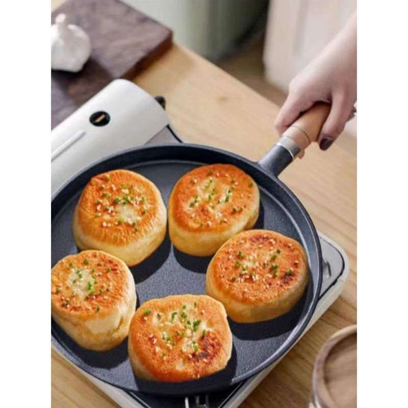 Chảo Gang Đáy Phẳng, Đúc Nguyên Khối Size 20cm, Siêu Chống Dính, Đa Năng Tiện Lợi