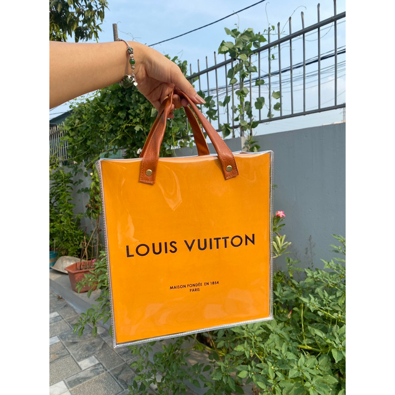 Túi giấy hãng custom size 25