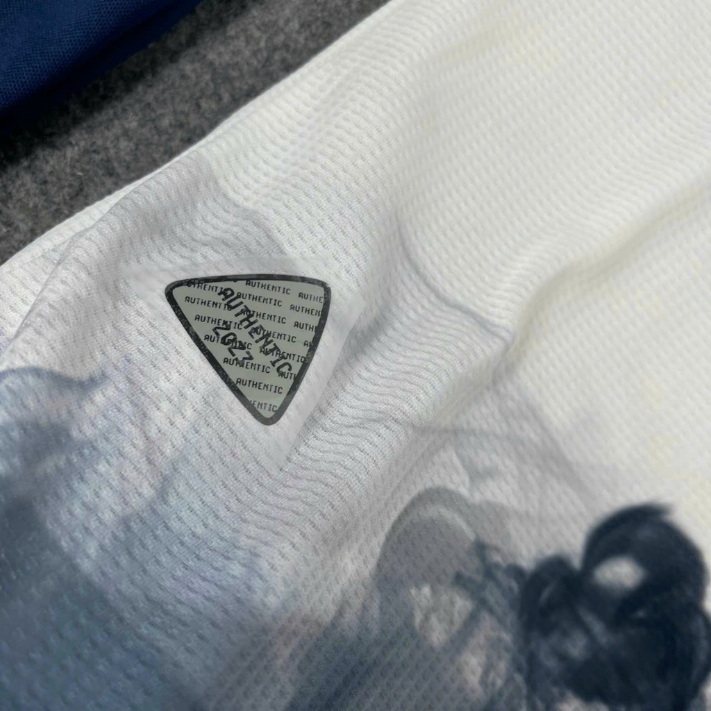 Bộ quần áo polo bóng đá nhật bản japan có cổ bẻ in hình rồng sương khói đen trắng ảo lòi logo thêu vải thái