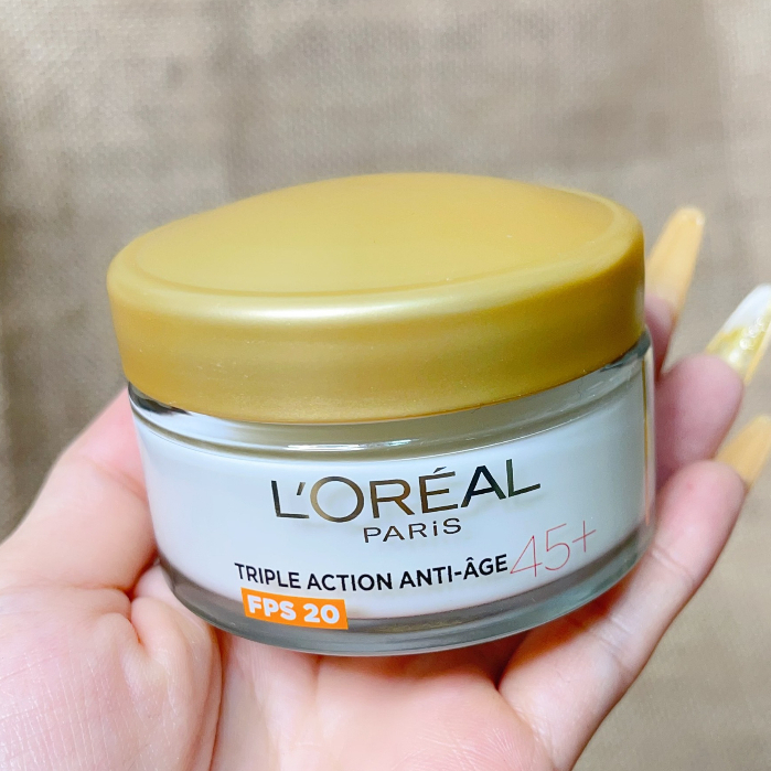 Trẻ hóa da, tăng đàn hồi và sáng da L'Oréal Age Expert Pro-Retinol SPF20 từ 45 tuổi