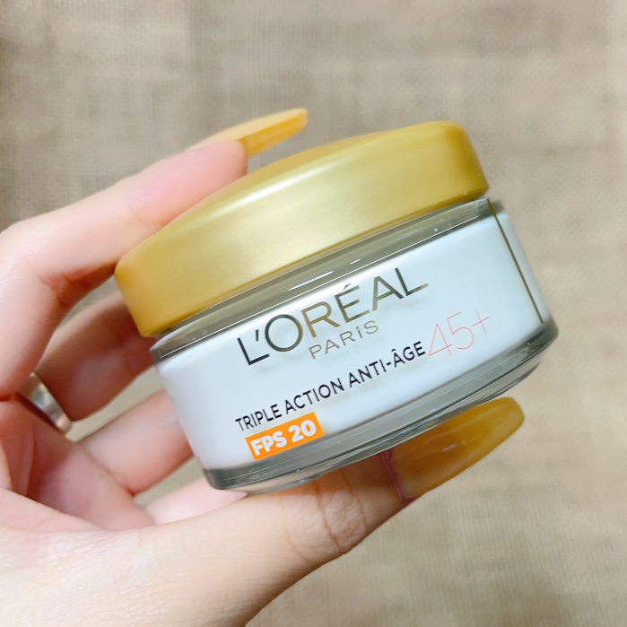 Trẻ hóa da, tăng đàn hồi và sáng da L'Oréal Age Expert Pro-Retinol SPF20 từ 45 tuổi