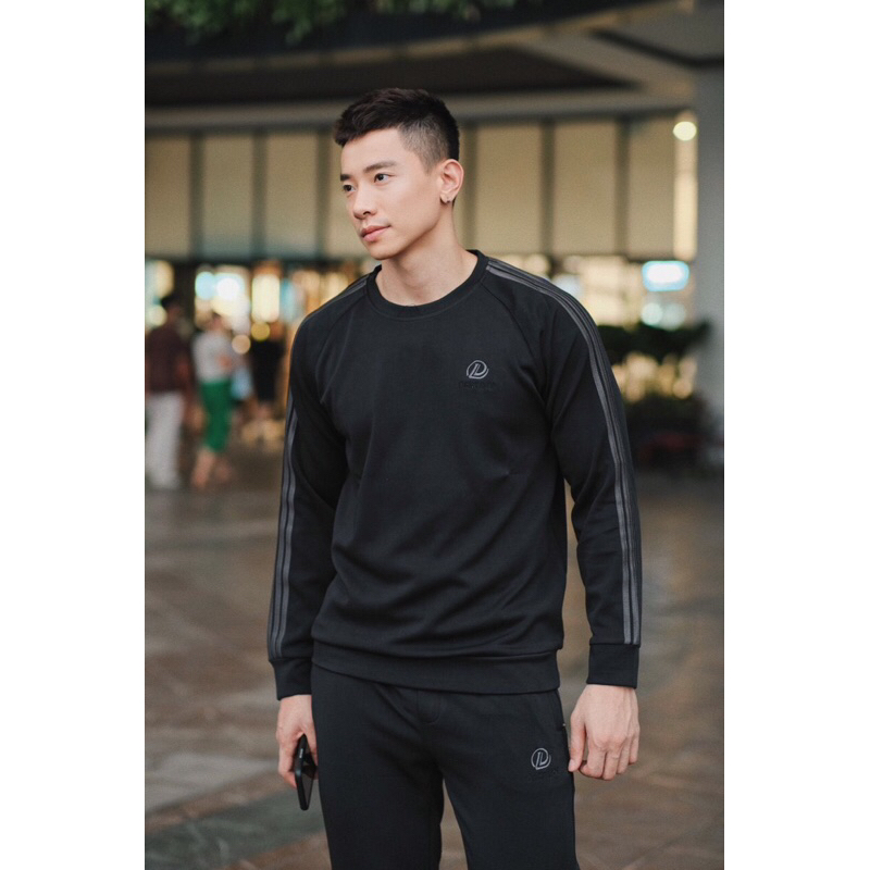 BỘ THỂ THAO NAM UMI DESTINI SỌC.