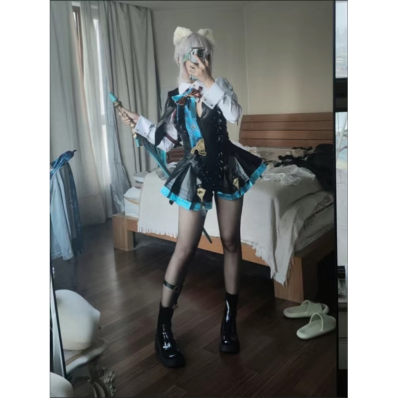 Cosplay Genshin Impact Lynette cosplay