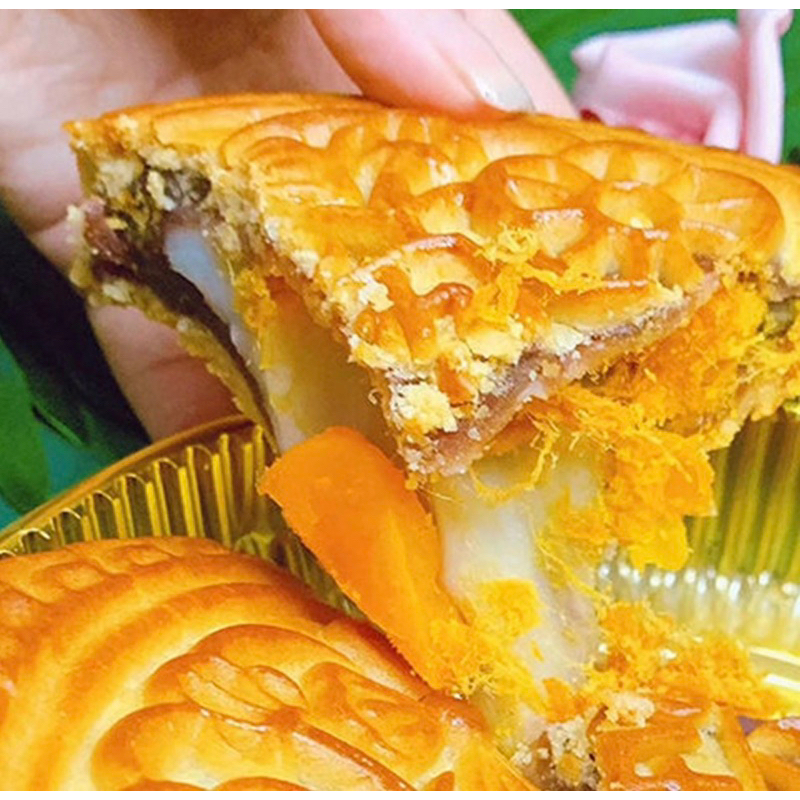 Bánh nướng mochi  trứng muối chà bông  500gr