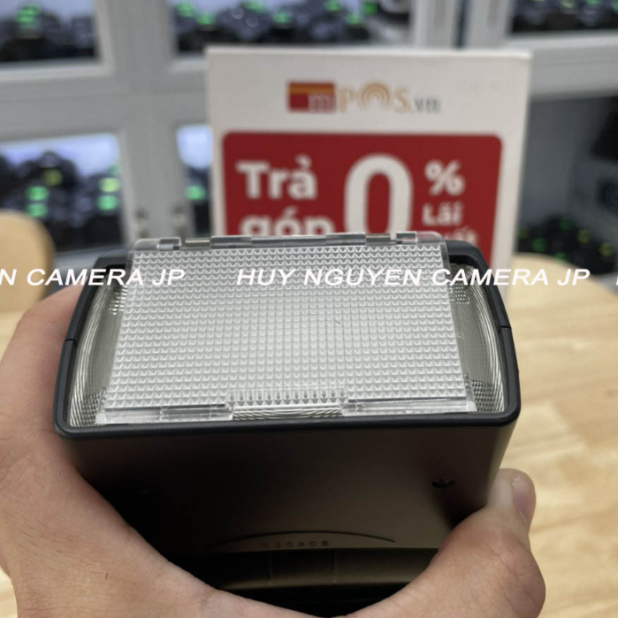 FLASH CANON 540EZ ngoại hình 90-99% . Hoạt động hoàn hảo . ánh sáng rất trong trẻo .