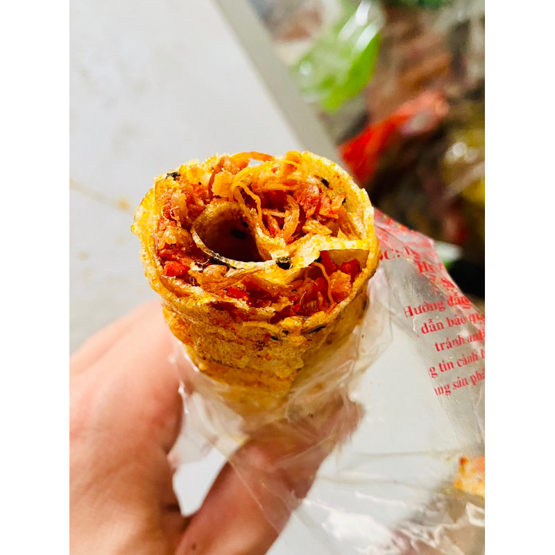 Bánh tráng ruốc ống