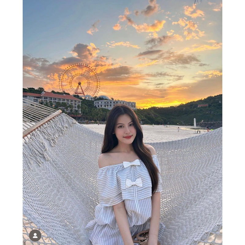 Set trễ vai họa tiết nơ kẻ sọc nhà JUNE có bo chun co dãn thoải mái chất liệu vải Line Sọc