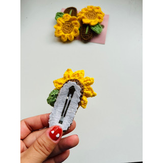 Cặp tóc hoa hướng dương