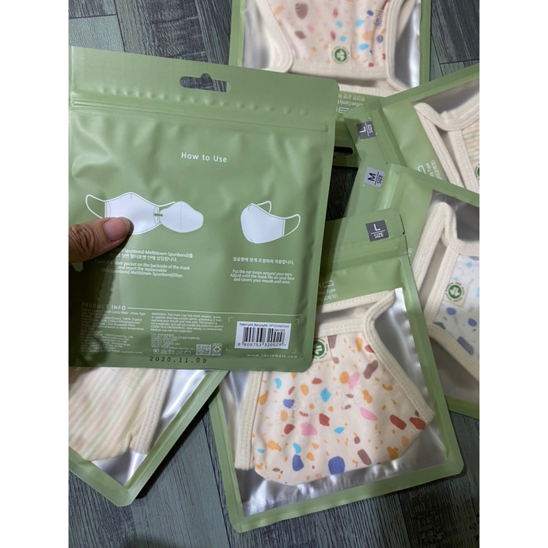 Khẩu trang xuất xịn