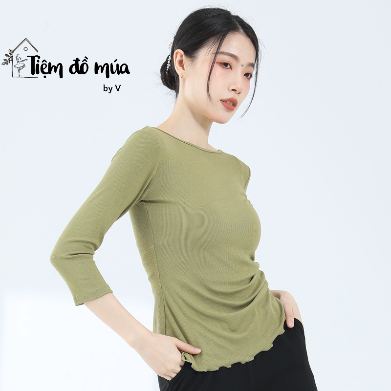Áo thun mang hai kiểu, tay lửng, phần eo may nhíu tôn dáng