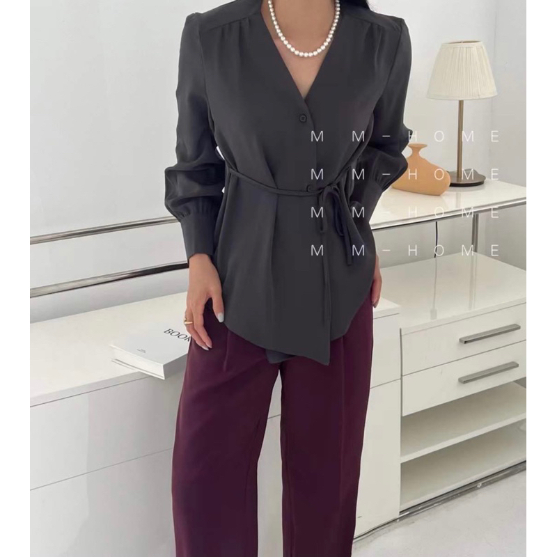 2082 ÁO SƠ MI CỔ V CÚC CHÉO