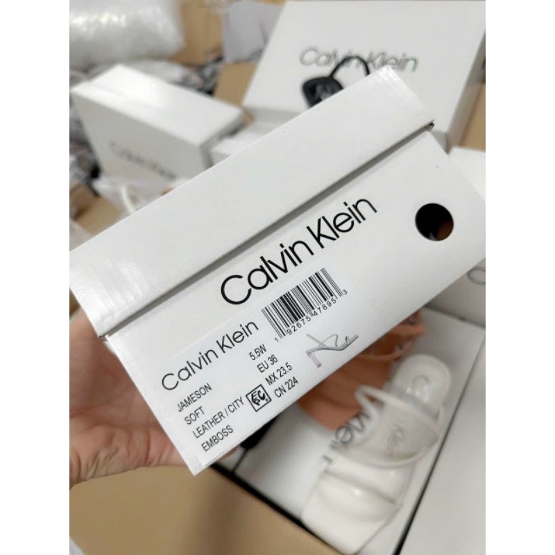 Sandal dây CNK quai mảnh gót trụ trong 7p