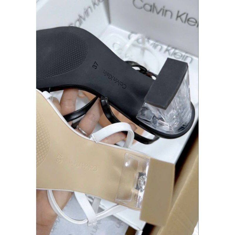 Sandal dây CNK quai mảnh gót trụ trong 7p