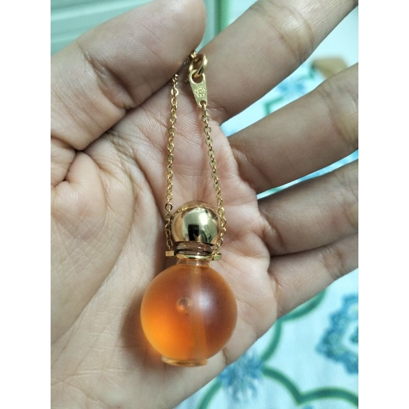 Dây chuyền nước Hoa Nhật
