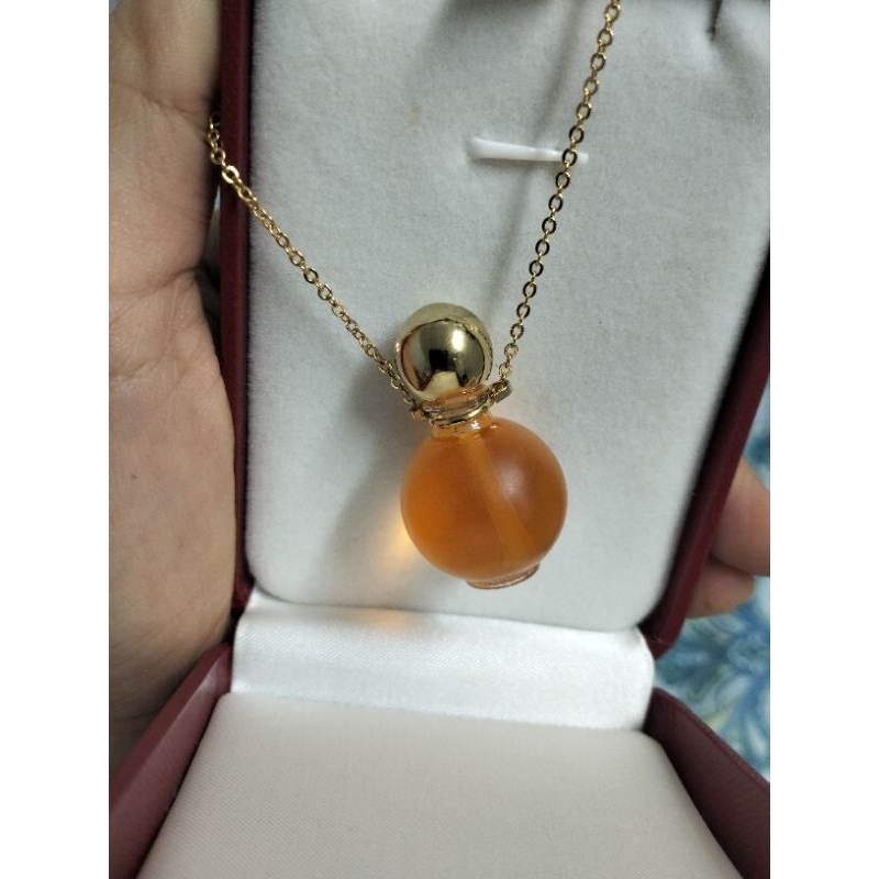 Dây chuyền nước Hoa Nhật