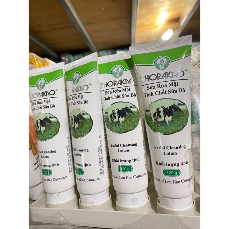 Sữa rửa mặt làm trắng da mịn màng tươi sáng ngừa mụn bo THORAKAO 120ml