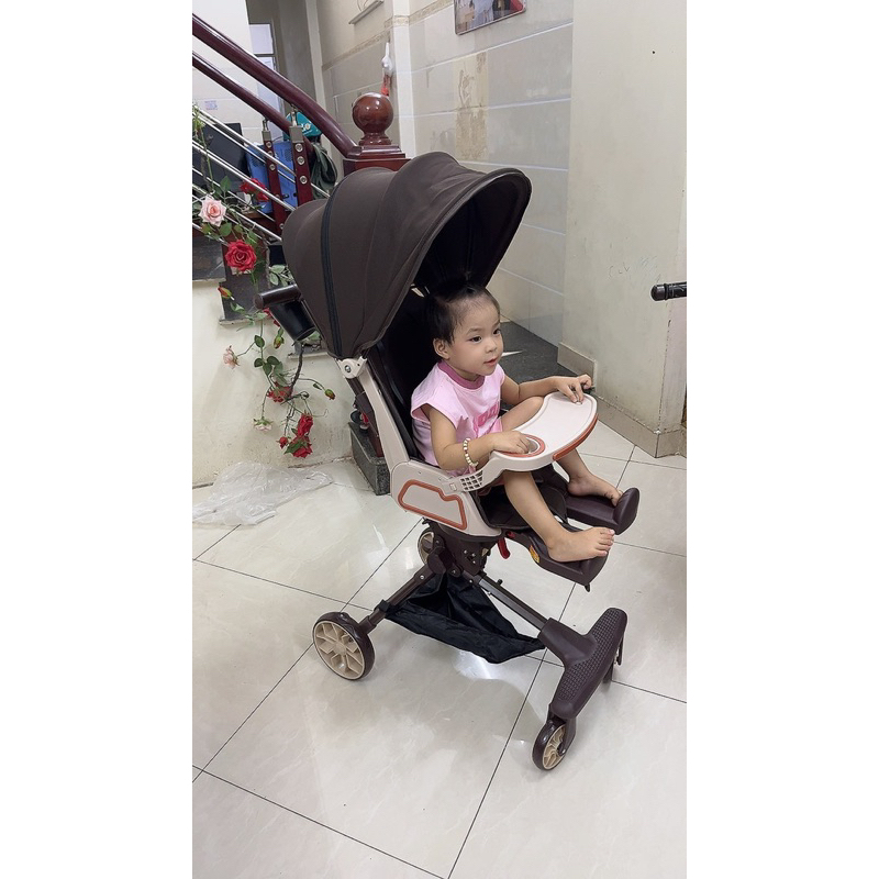 XE ĐẨY V9 GẤP GỌN NGẢ SÂU CHO BÉ KÈM BÀN ĂN DặM CÓ NHẠCcho bé từ sơ sinh đến 4 tuổi