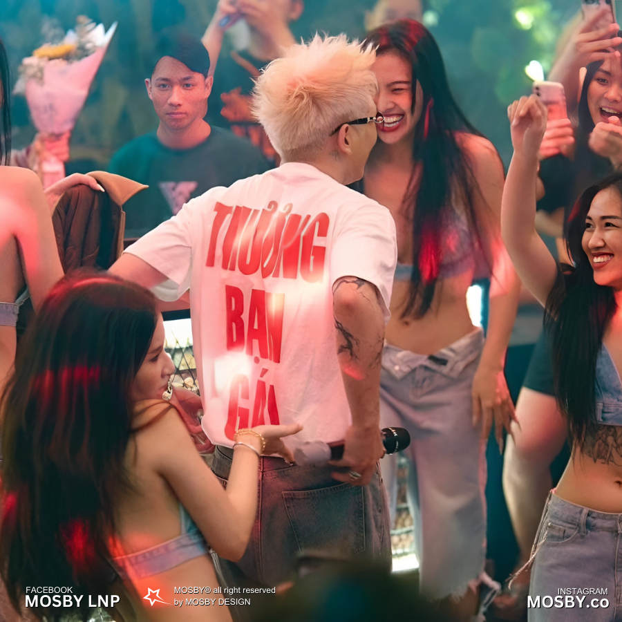 Áo Phông Tay Lỡ THƯƠNG BẠN GÁI  - Áo Phông Unisex - Áo Thun nam nữ form rộng oversize cao cấp by MOSBY OFFICIAL